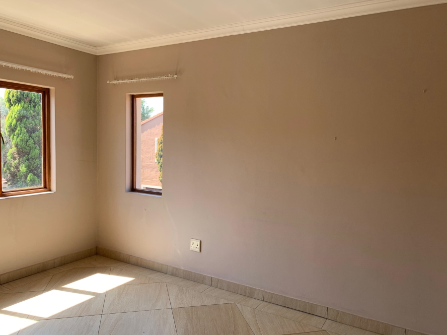 To Let 3 Bedroom Property for Rent in Xanadu Eco Park North West
